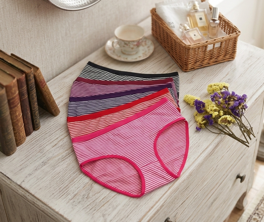 Ladies Soft & Flexible Cotton Panties